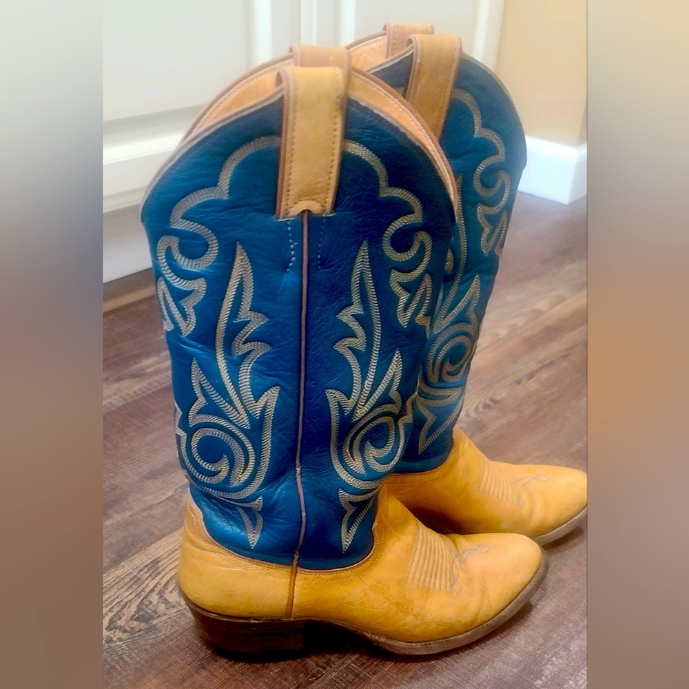 Justin Cowboy Boots Women’s Size 6B